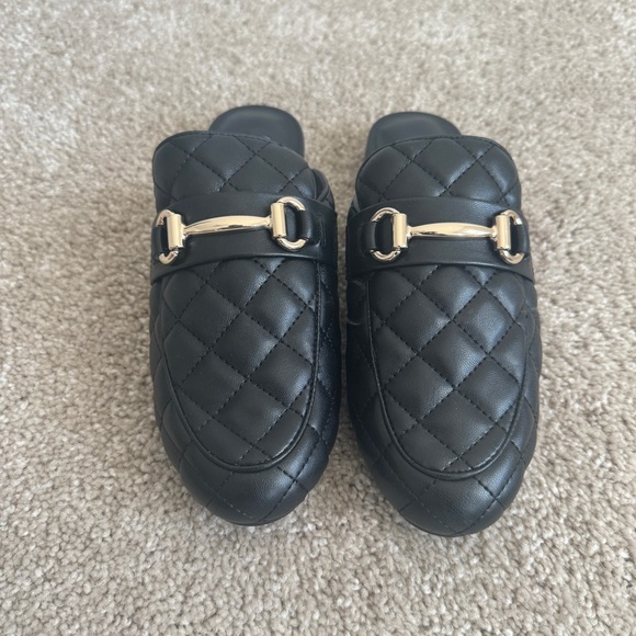 New in Box black quilted slip on flat loafer shoes size 5.5 - Picture 9 of 14